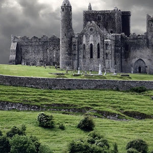 Meet your Posher, Ynoluz